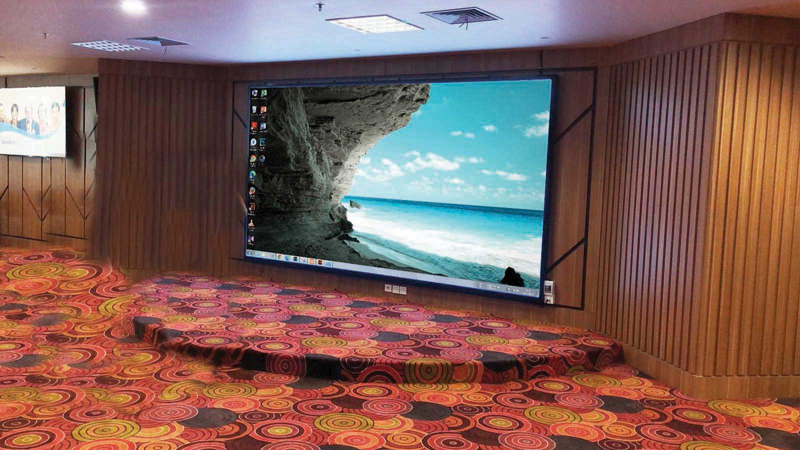 Pemasangan Videotron Indoor di Universitas Airlangga
